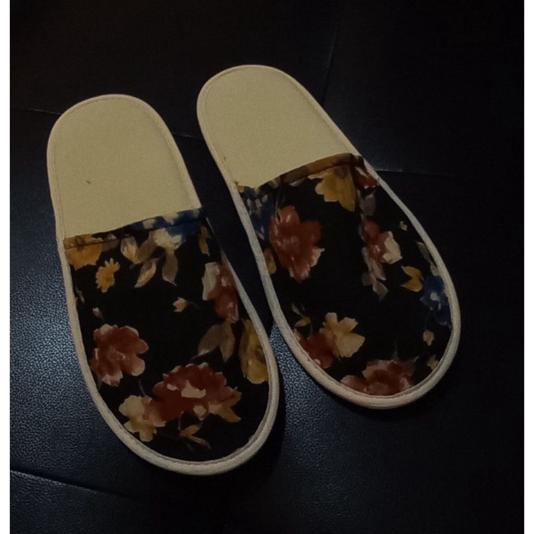 sandal hotel/lantai busa  8ml motif batik  kembang terbuka