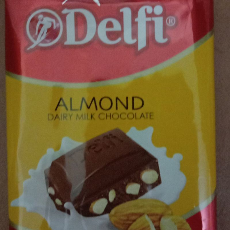 

Coklat Delfi almond dairy milk bar 155gr