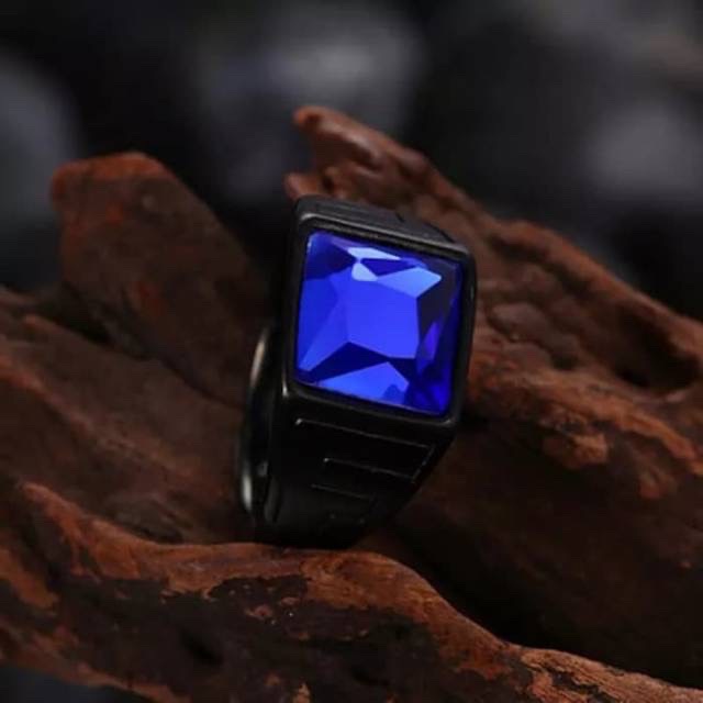 Cincin Pria Blue Saphire Octagon King Safir Red Rubi Ring Titanium Stainless Steel Black Platted High Quality