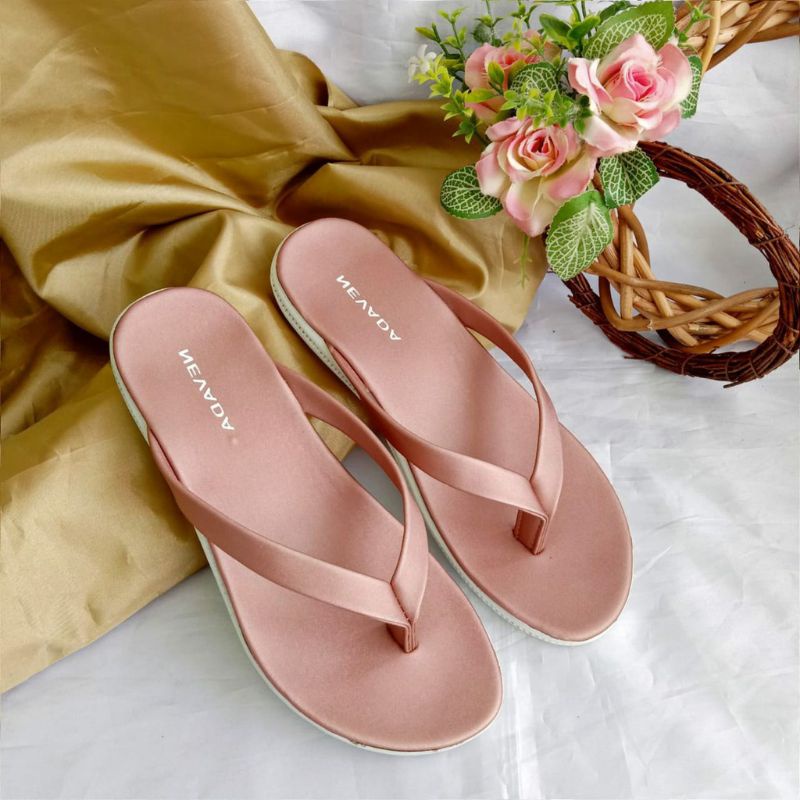 Sandal Japit Wanita Nevada/Sendal Wanita Terbaru Sandal Cantik N02