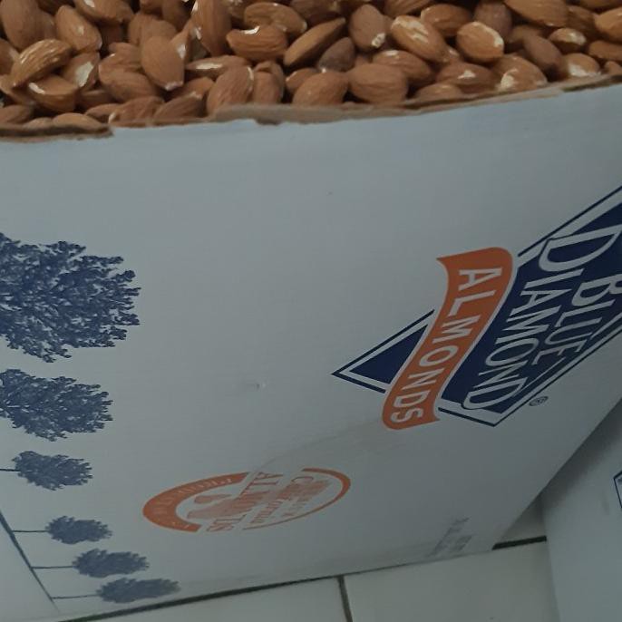 

almond mentah sisa sortir blue diamond 1kg