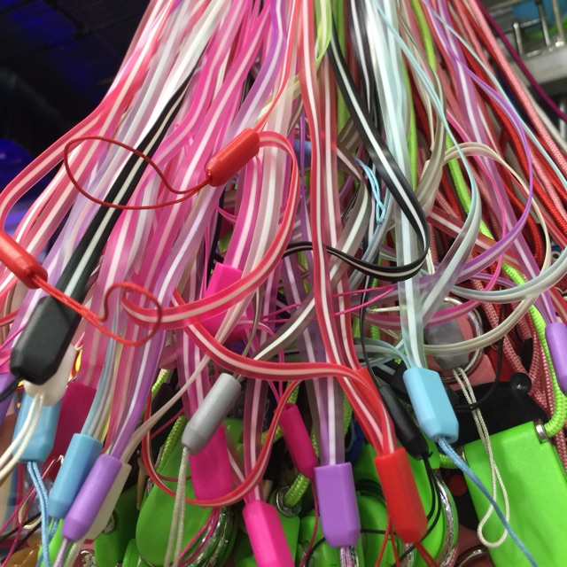 Tali Gantungan Hp Karakter Tali Gantungan Hp di Leher