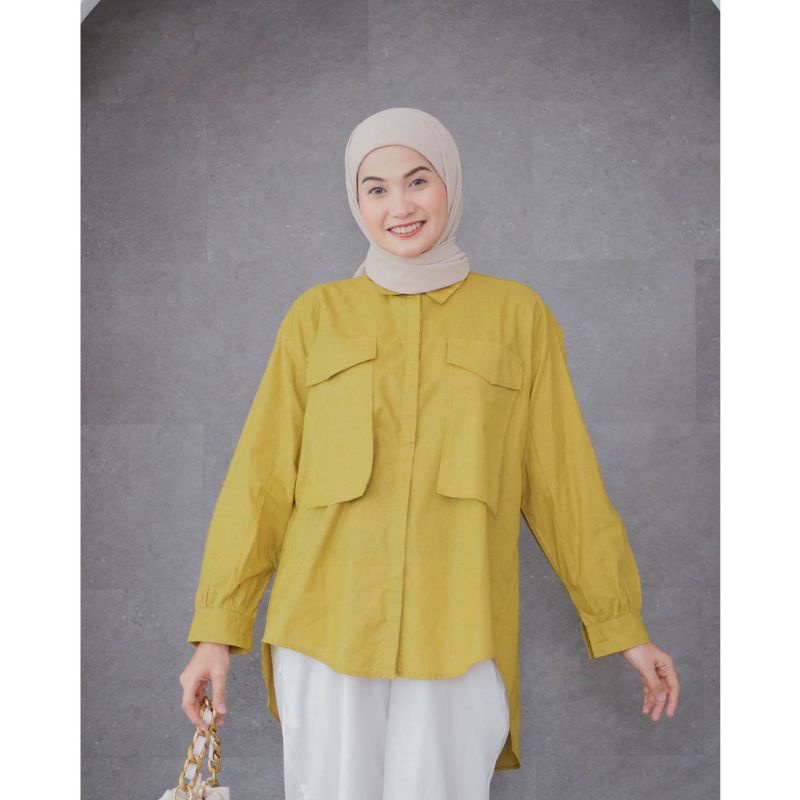 Zoey Top Pocket / Kemeja kantong gantung wanita