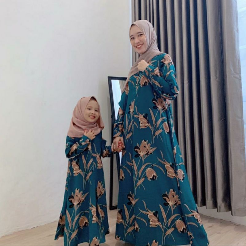 Gamis pesta maxy adalia by Dewihijab Apparel | BISA COUPLE DENGAN ANAK