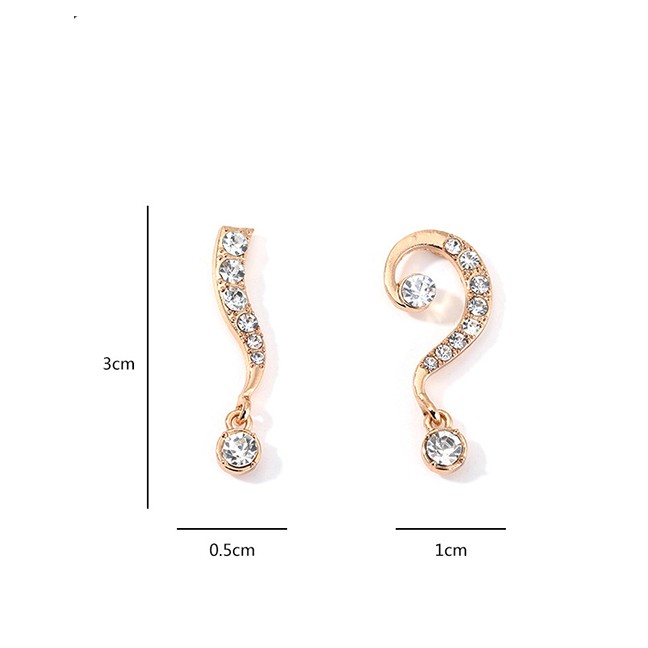 LRC Anting Tusuk Fashion Golden Alloy Diamond Asymmetric Earrings D91973