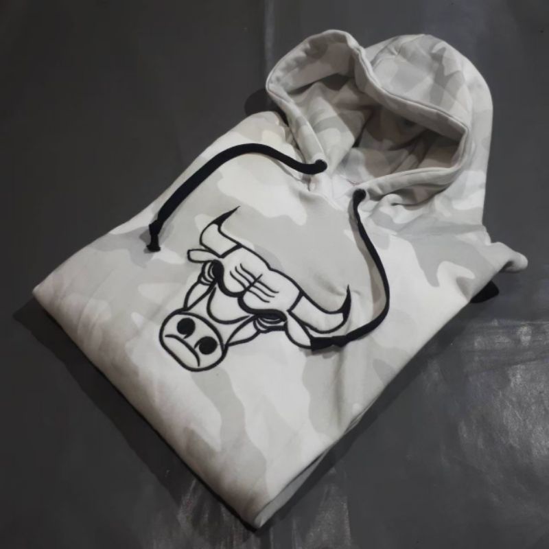 hoodie chicago buls army