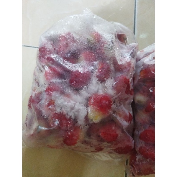 

strawberry frozen