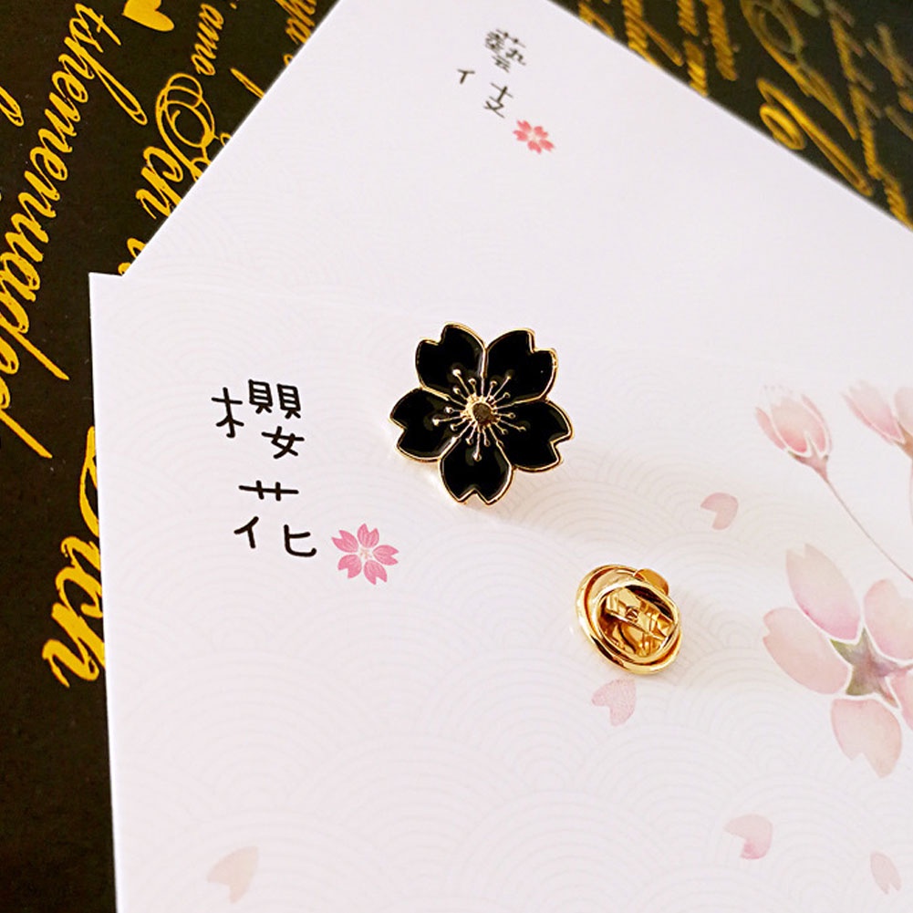 Bros Pin Bentuk Bunga Bahan Logam Untuk Dekorasi Sweater Kemeja Wanita