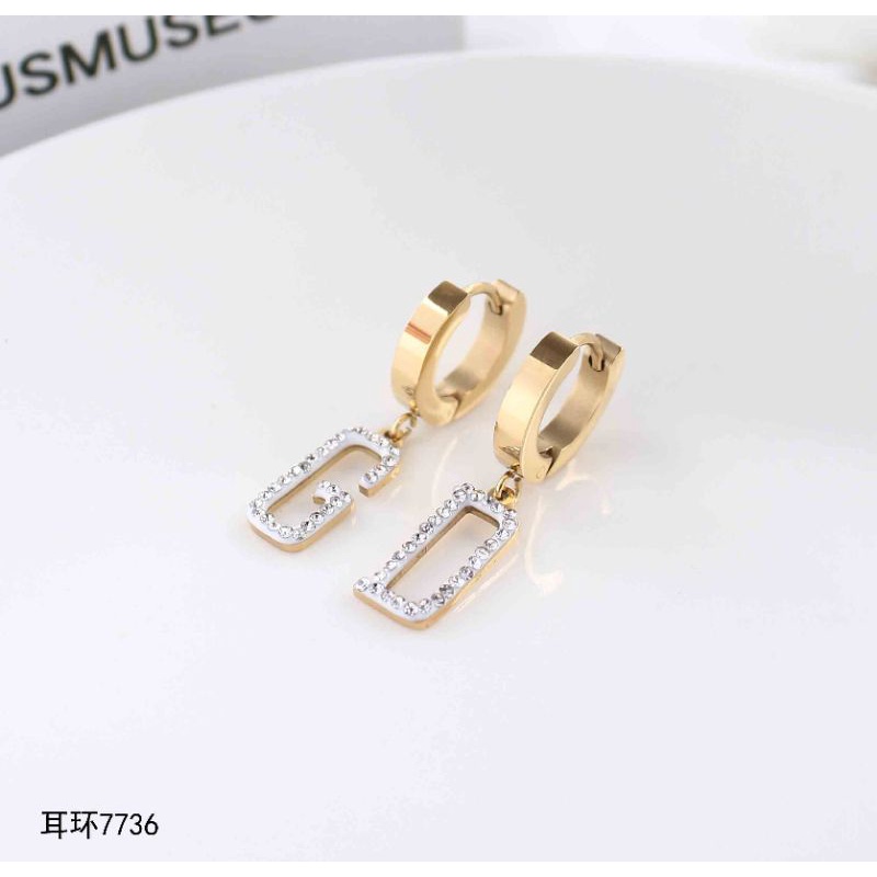 Anting-anting titanium  7736.H004.6990