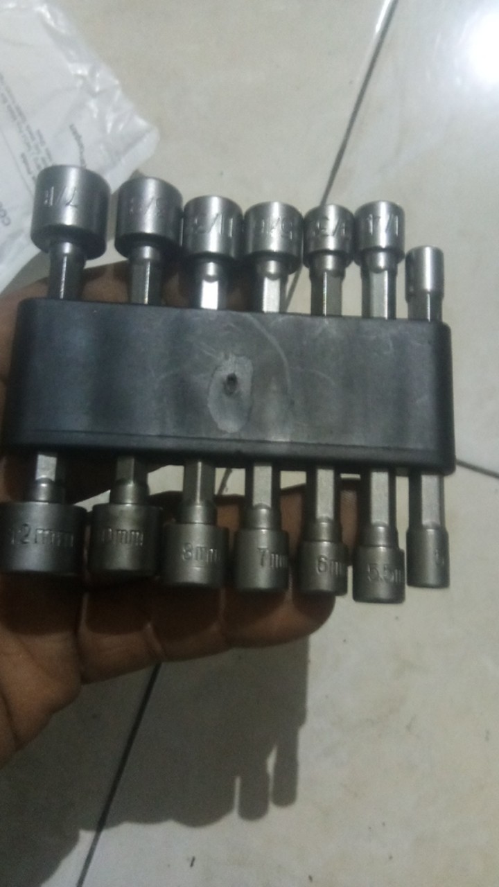 Qianxiyang 1 Set/14 Pcs Mata Bor Power Nut Driver Sae Metrik Soket Kunci Pas Sekrup Hex Shank