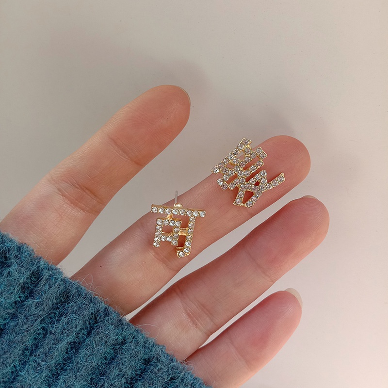 Sterling silver jarum gaya Korea tertanam berlian lucu keemasan anting-anting dengan karakter baru d