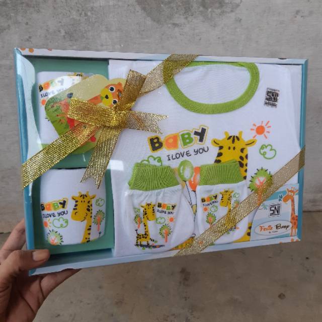 Kado Set Baju Bayi - Hadiah Baby Gift Newborn Paket Pakaian Anak