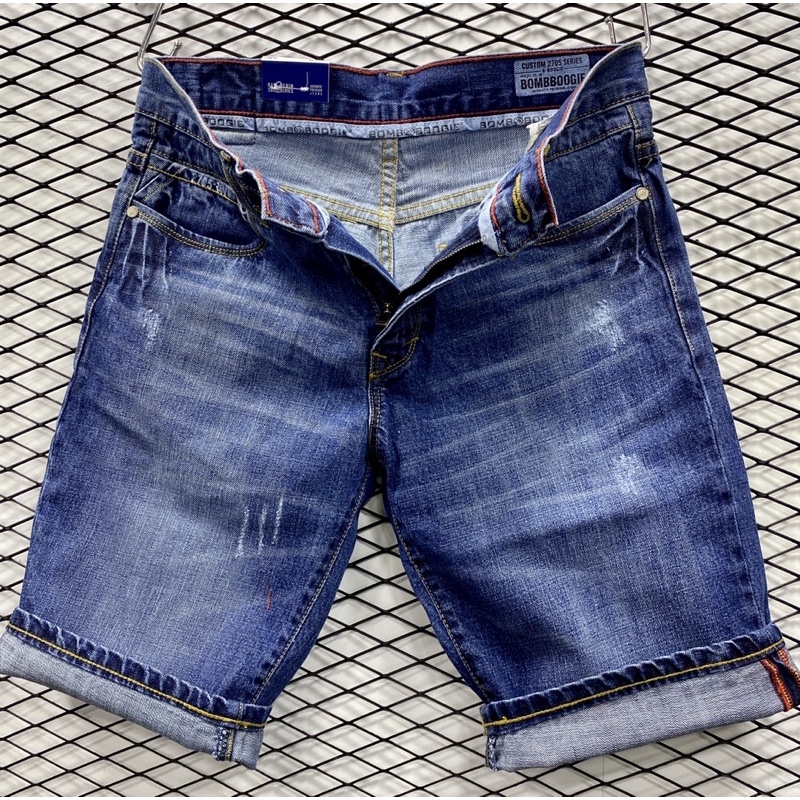 celana jeans bombogie// celana pendek pria// denim pendek bombogie// fashion pendek// distro sobek