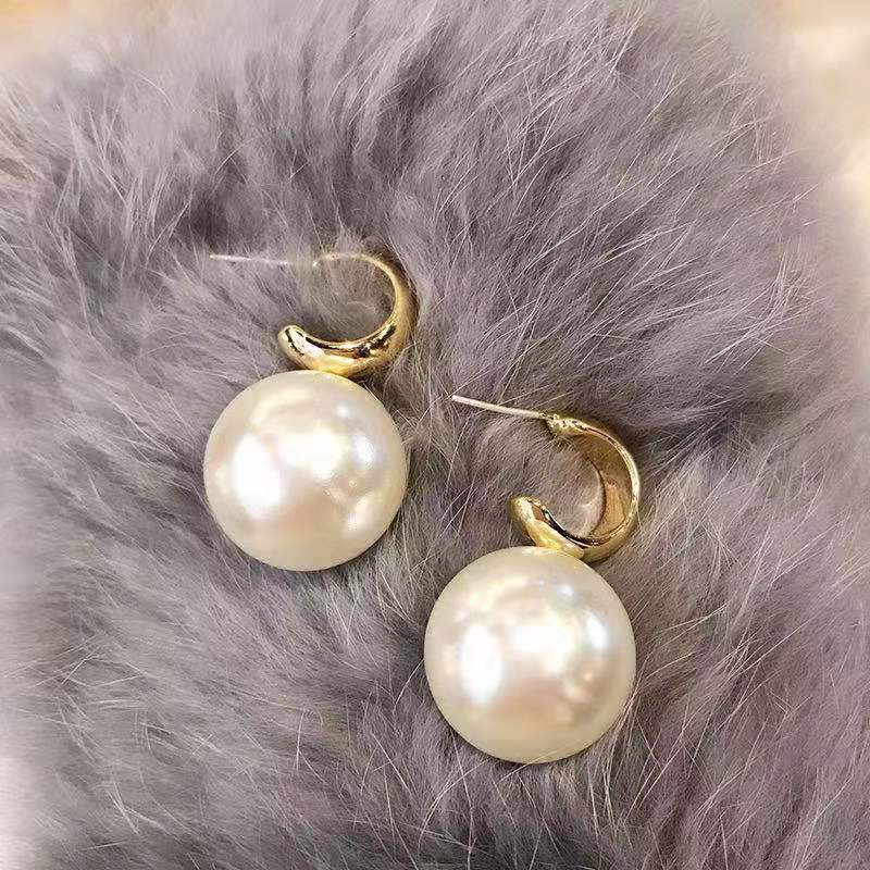 Anting Mutiara Gaya Korea Untuk Wanita