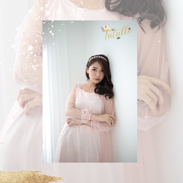 𝙏𝙪𝙩𝙪𝙡𝙡𝙚 Crystal Clear Pearlie Robe Peachy