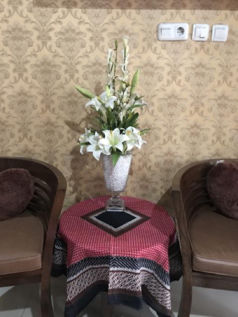 Taplak Meja Batik