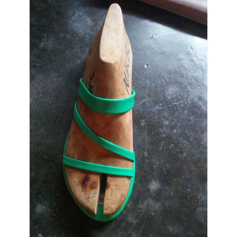 sandal wanita harga kodian