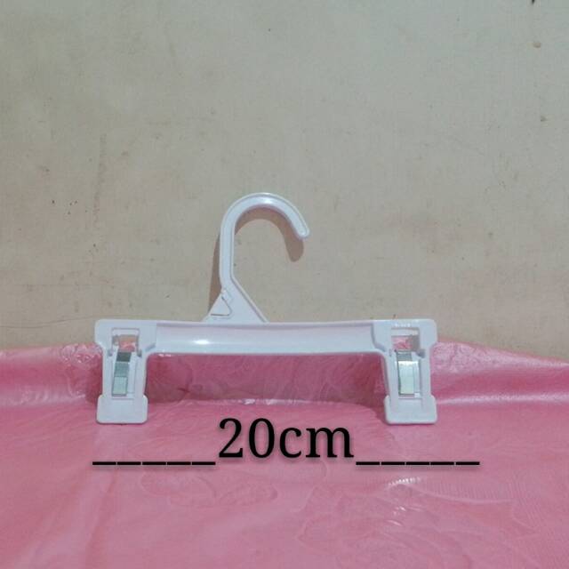 hanger Jepit 20cm ( HARGA 3PCS )