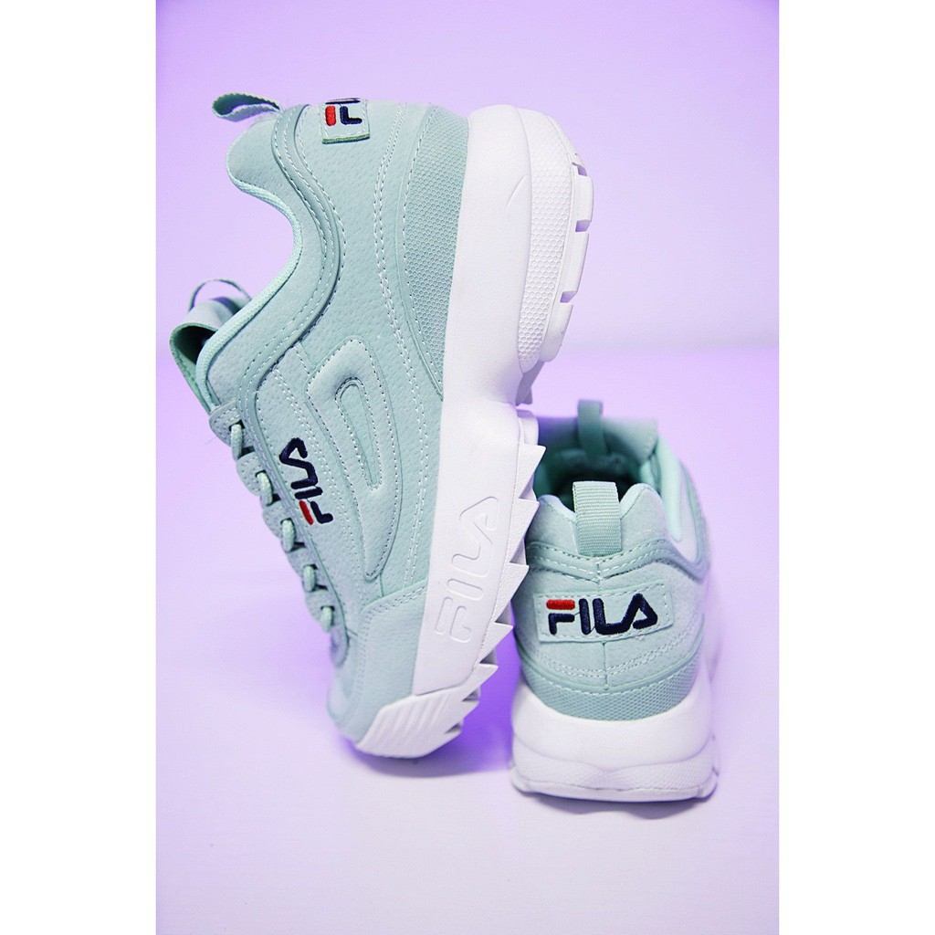 green and white filas