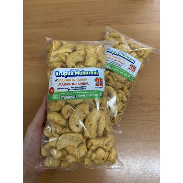 

Kerupuk Makaroni | Pedas daun jeruk | Asin bawang putih