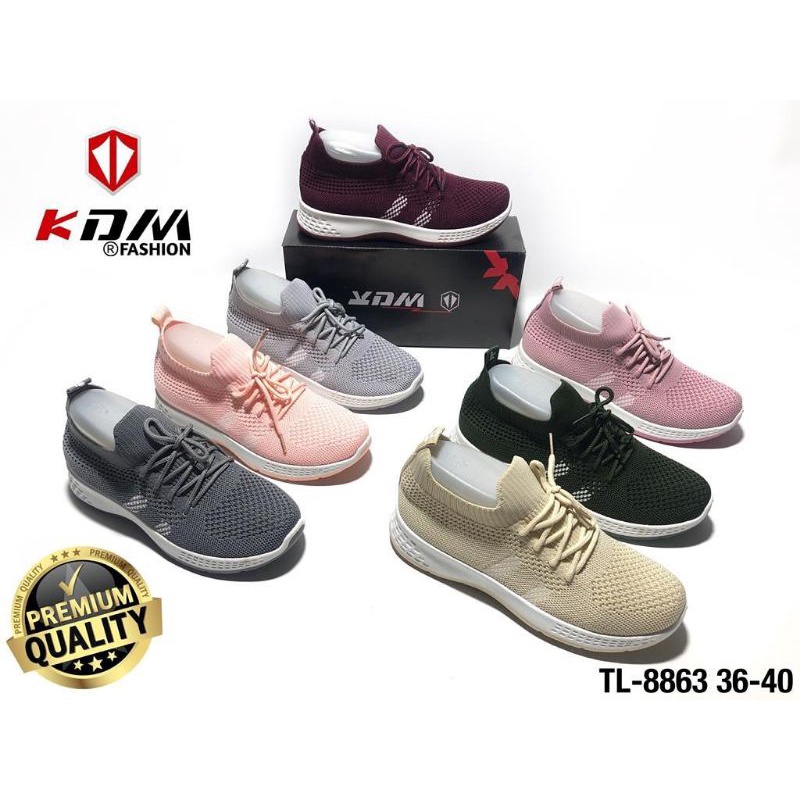Sepatu Slip On Wanita Import KDM