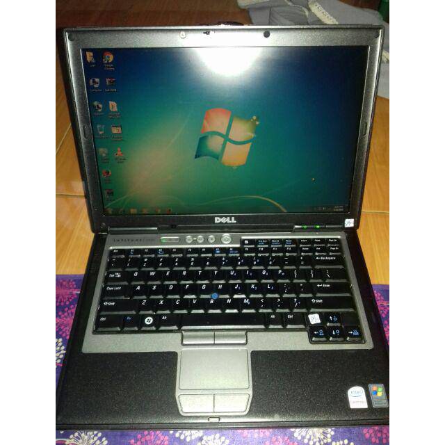 Laptop dell D630 bekas pakai sendiri mesin oke laptop lancar minus charger