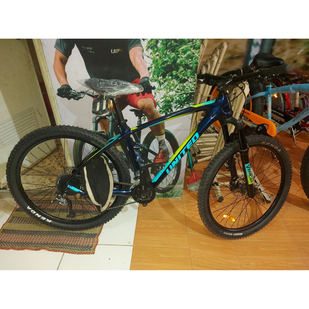 Sepeda MTB 27.5 inch United Manfred Carbon Fullbike