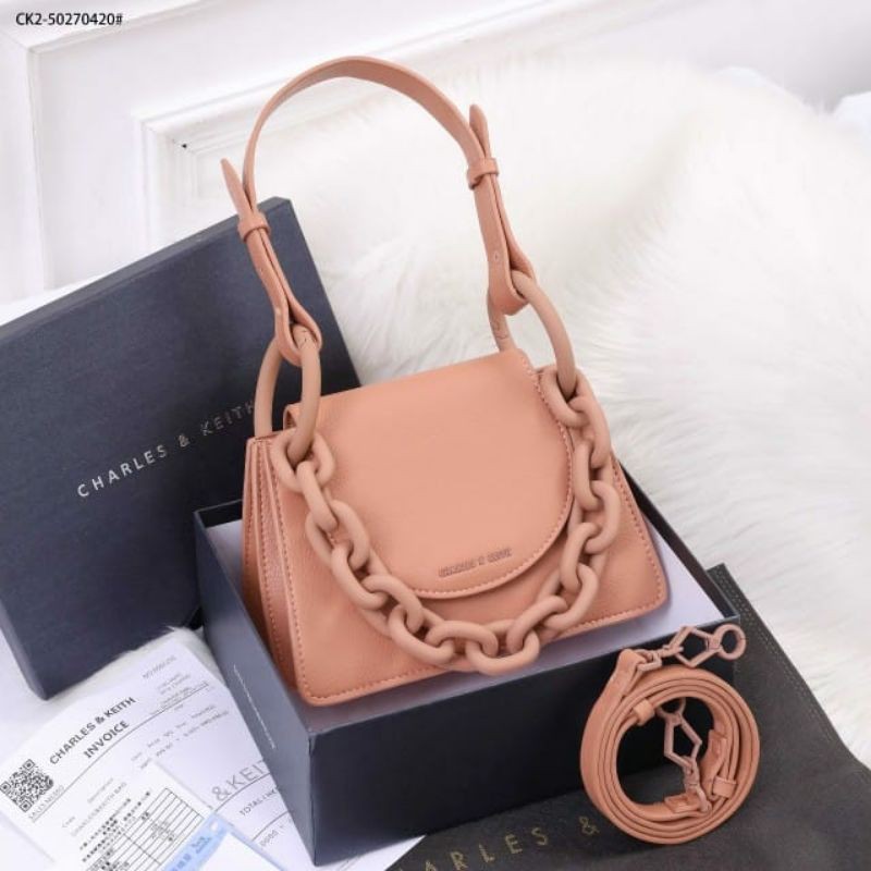 Tas Charles & Keith Chunky Chain Link Small Shoulder Bag CK2-50270420