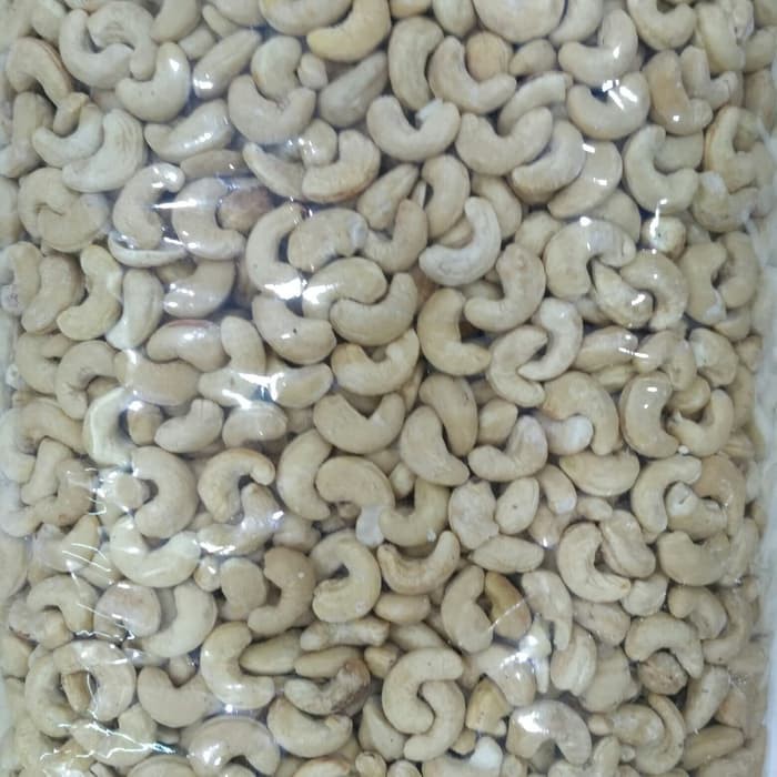 

kacang mede mentah Sulawesi 1000gr