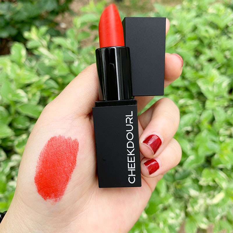 CHEEKDOURL Amour Velvet Matte Lipstik MakeUp Kosmetik Dengan Warna Intens lipstick waterproof