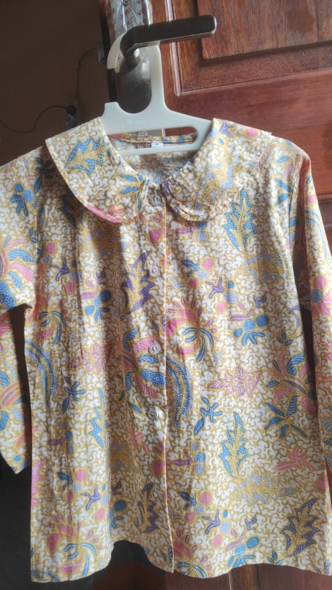Griyabatikbimi Blouse Batik Anak Perempuan Lengan Panjang Size M Usia 7-8 Tahun