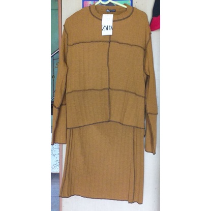 Setrok terbalik Zara