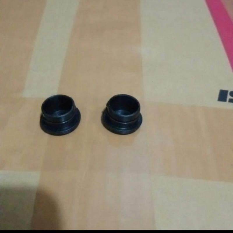 DUDUKAN TUTUP SPION TOMOK UNIVERSAL SPION TOMOK BAHAN PLASTIK