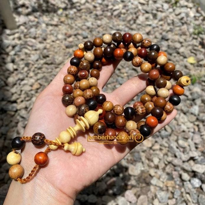 Kda31au22ˢ ‣ Tasbih KOMBINASI 9 Kayu Bertuah 8mm dan 10mm|  Tasbih Kayu Kombinasi Bersertifikat dan 