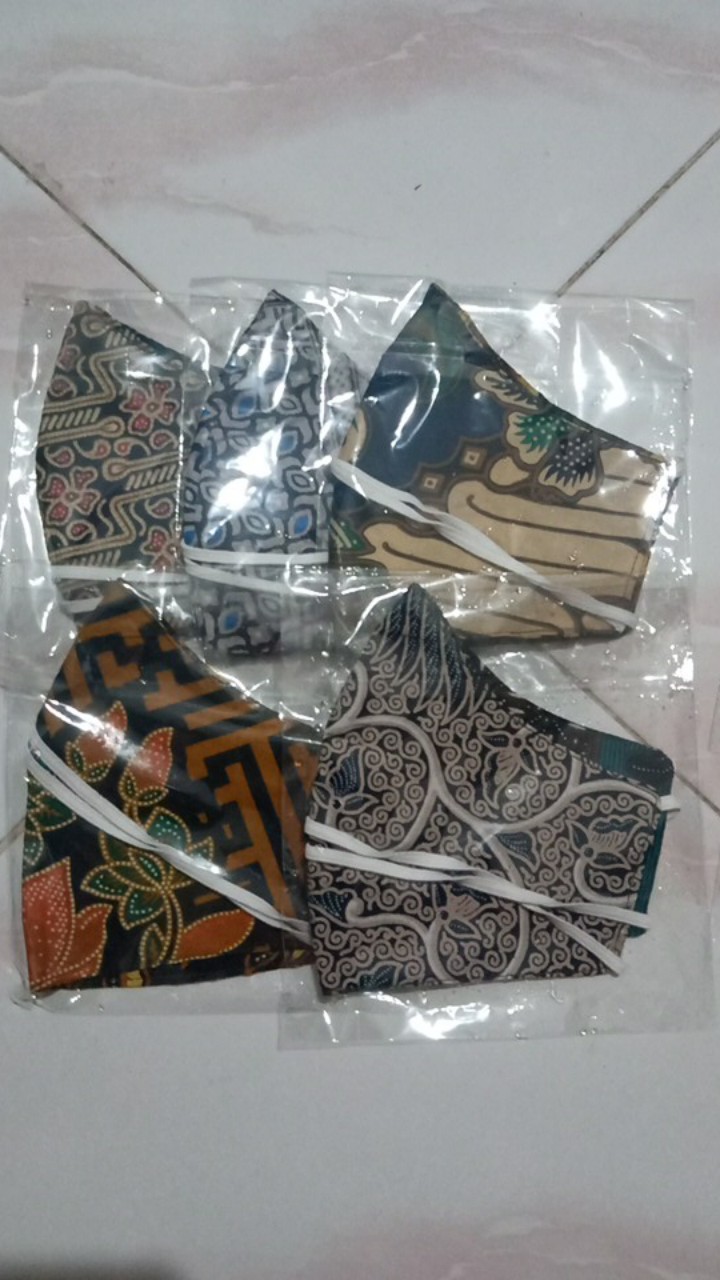 (cod) Masker Motif Batik Solo 2 Lapis Non Medis Earloop Hijab Souvenir Nikah Batik Khas Solo