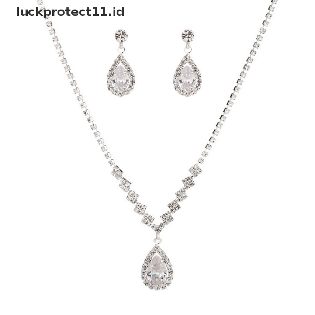 &lt; Luckprotect11. &lt; LuckproteksiSet Perhiasan Kalung Anting Kait Kristal Bentuk Tetesan Air Gaya Vintage Untuk Wanita