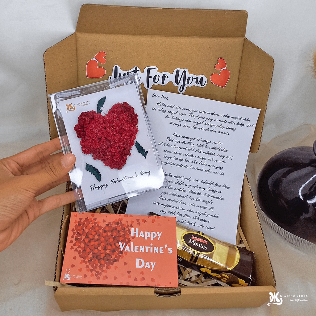 

[TERMURAH] Kado Valentine ala JAMAN OLD Kado Ulang Tahun Pacar Kado Ultah Valentine Aniversary | Diajeng Kersa