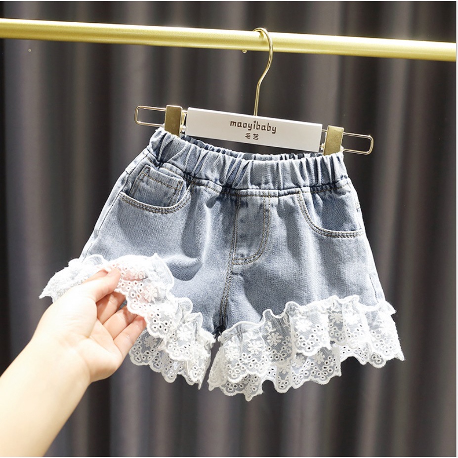 Celana jeans pendek anak motif renda/bunga