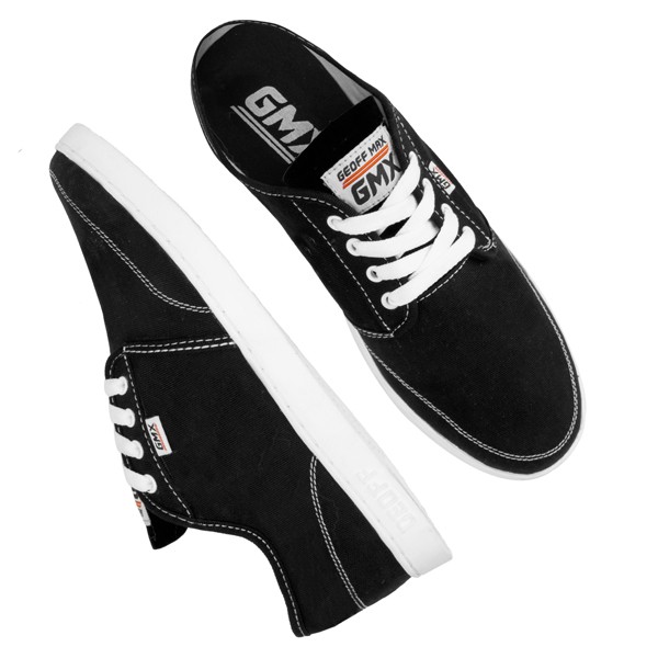 Sepatu GMX Geoff Max Kuzma Black White