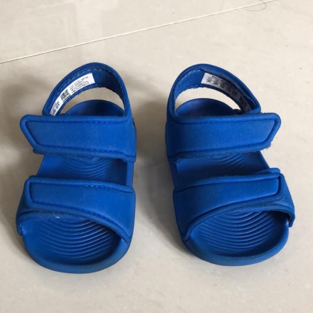 Preloved adidas altaswim