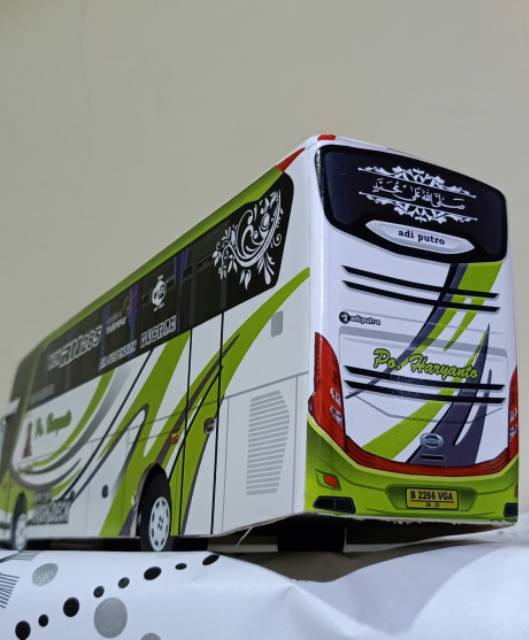 Miniatur Bus bis / mainan bus bis  Haryanto jb3