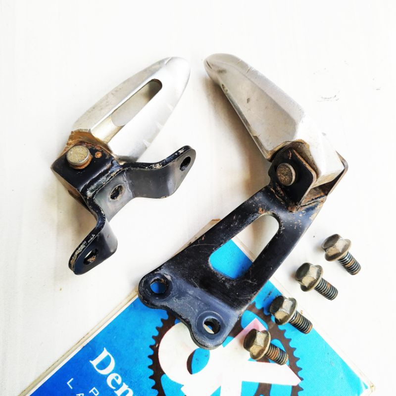 dudukan footstep mio soul lama old karbu original