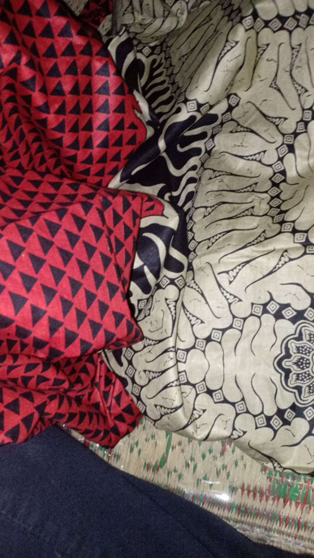 Couple Batik Seragam Kantor Motif Terbaru Termurah Di Shopee