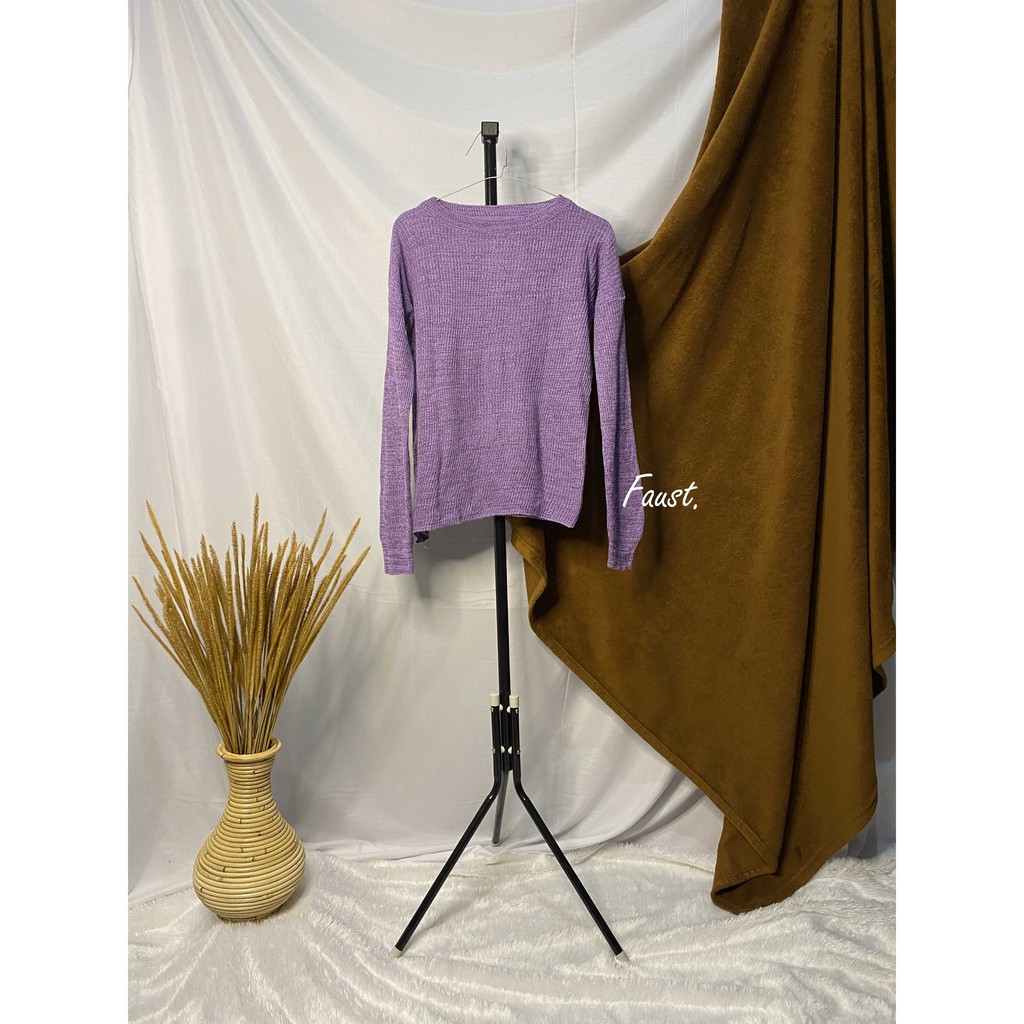 Atasan Sweater bahan rajut wanita preloved warna ungu
