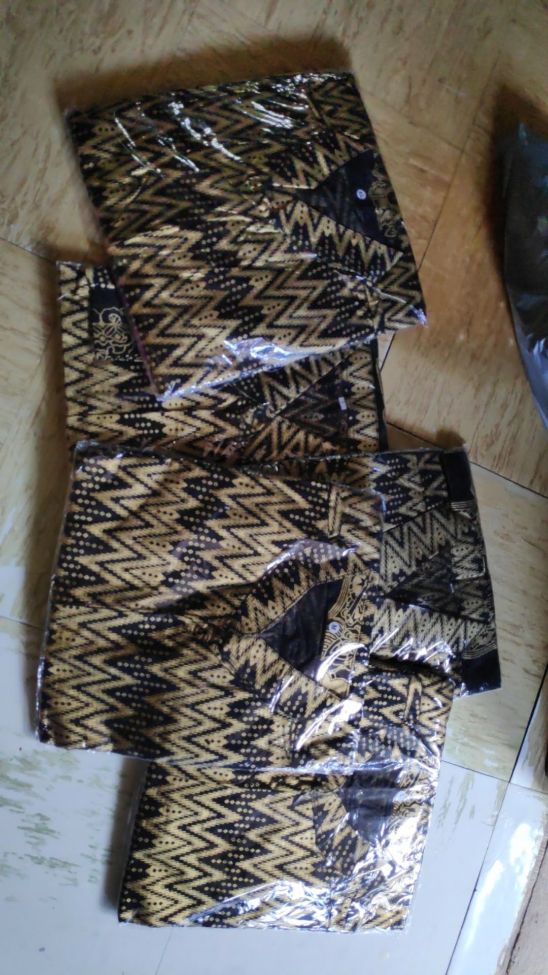 Batik Couple Keluarga Sania Ruffle Ori Ndoro Jowi Dnt Motif