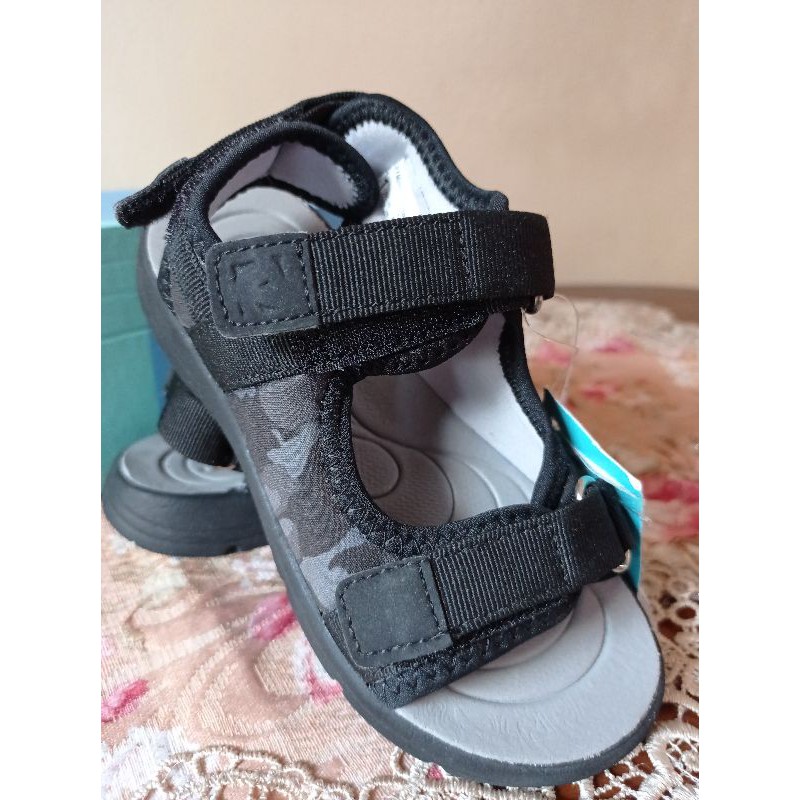 Sepatu sandal anak hitam/black Toezone Cayman Ch by Oshkosh