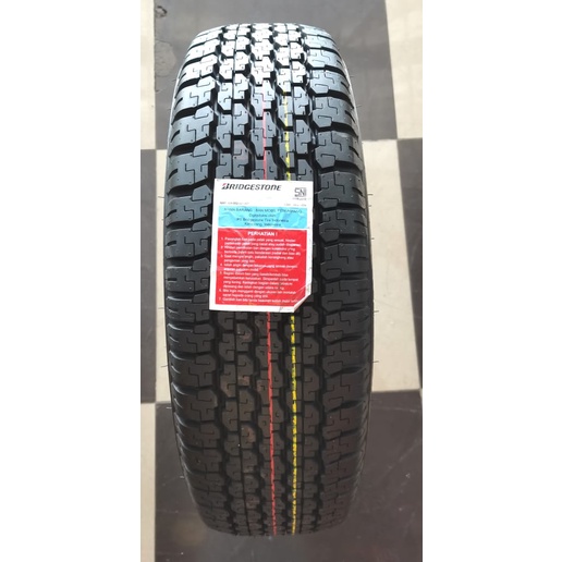 Ban Bridgestone 265/65 R17 D693 AT Fortuner Pajero