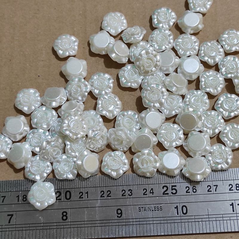 50pcs putik mawar mutiara kecil