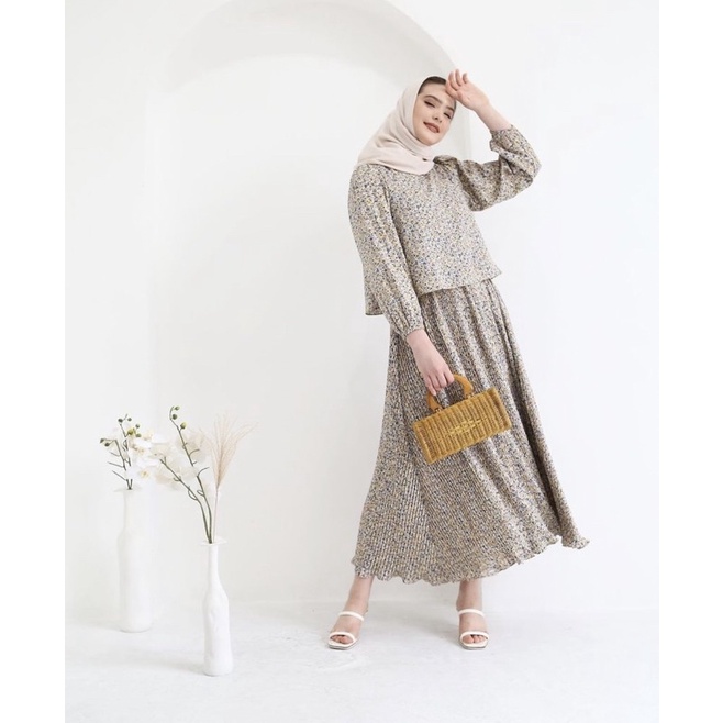 Ayana dress Yellow (PRELOVED) by D’amora