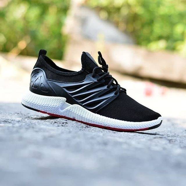 Sepatu Sneakers Dr.kevin 889-003 original hitam